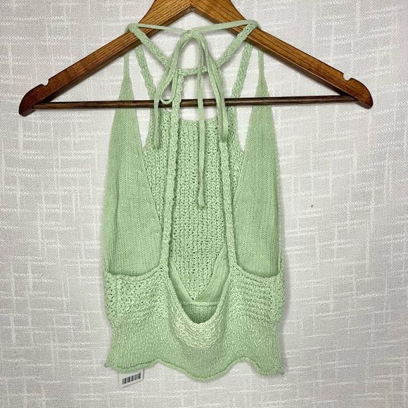 🌿NWT•UO•Crochet•Halter Top•Size M• - Picture 3 of 12